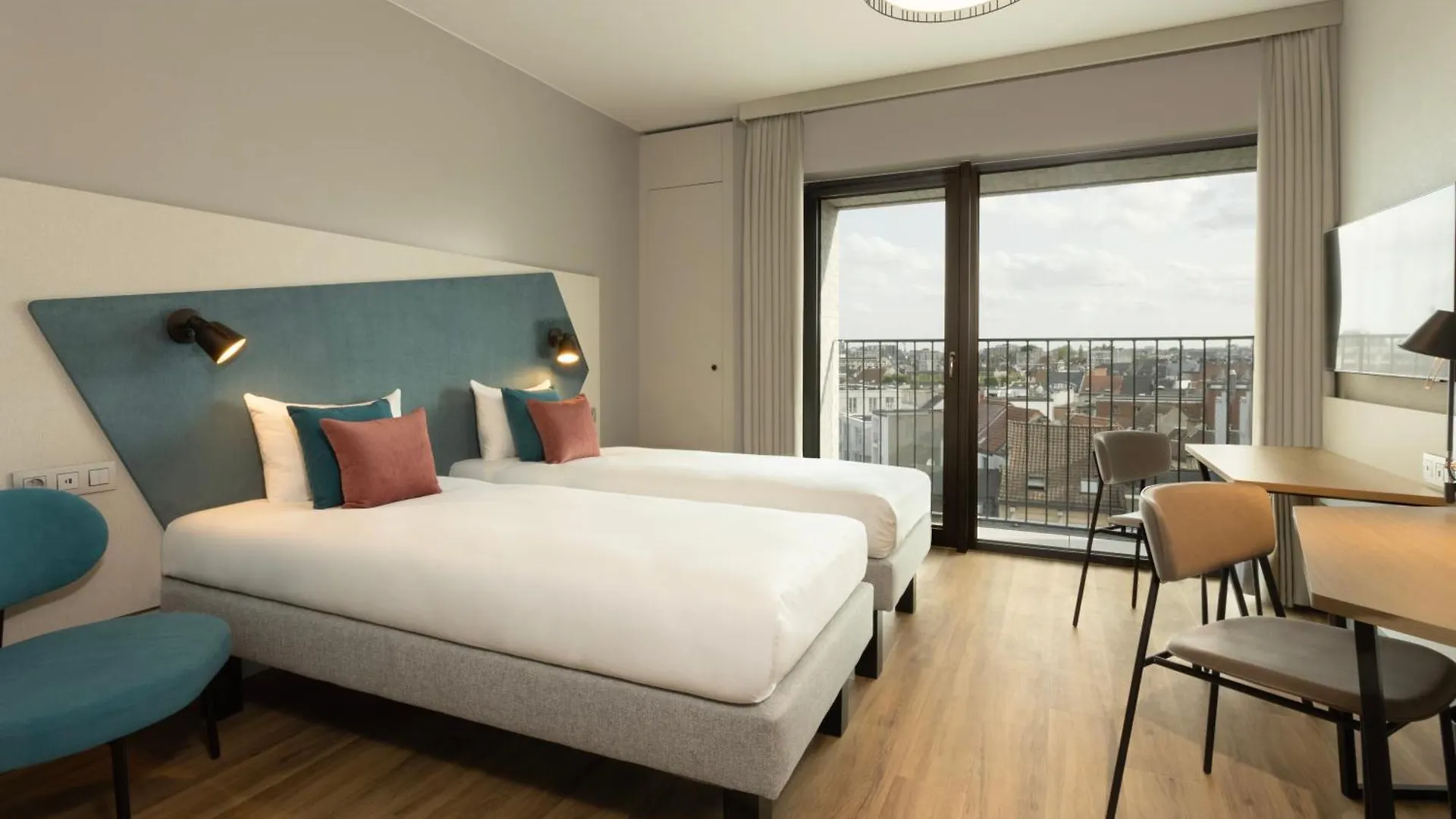 Adagio Antwerp City Center 3*,  בלגיה